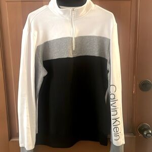 Calvin Klein pull over size M